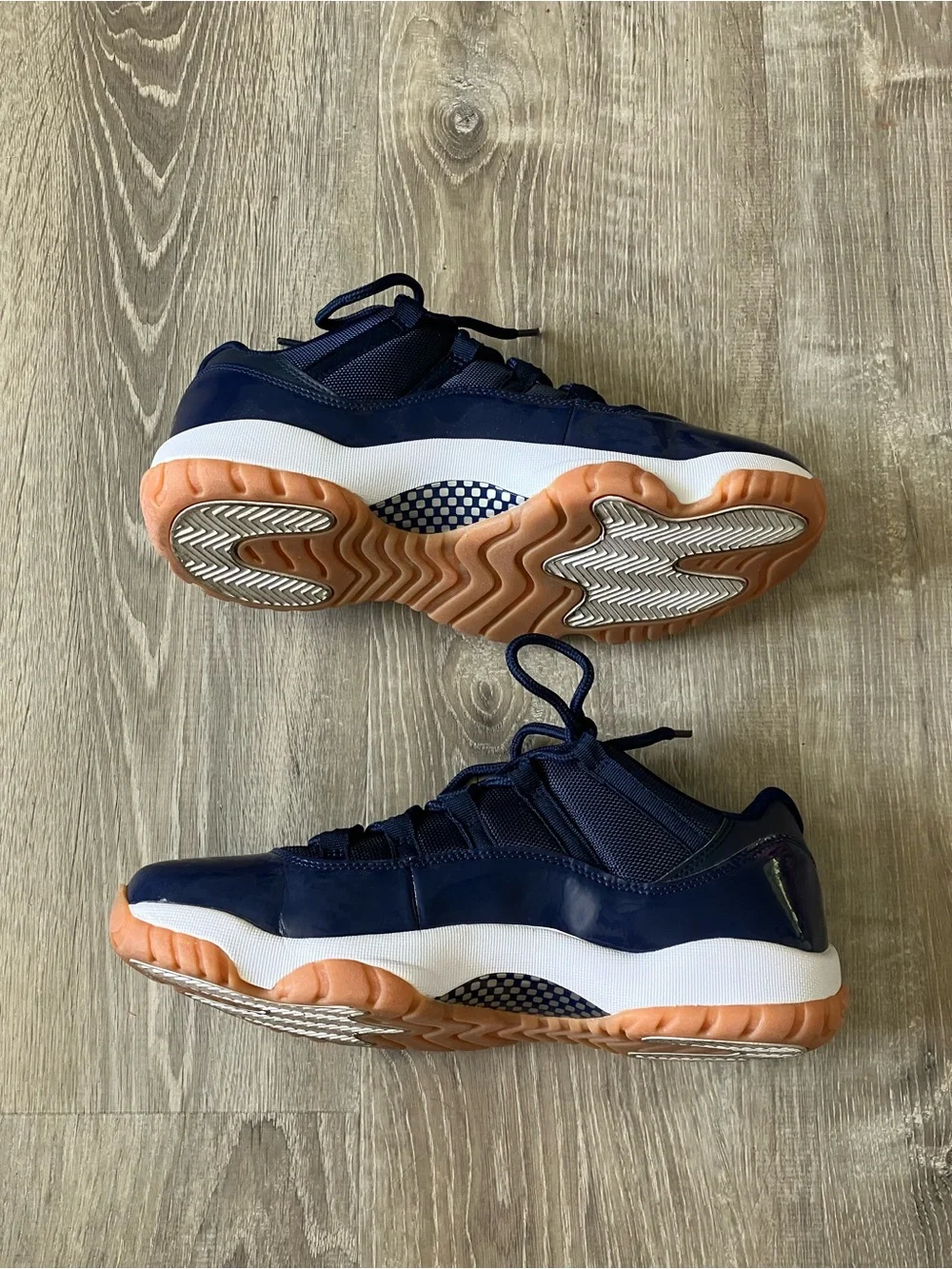 Air Jordan 11 Retro Low Navy